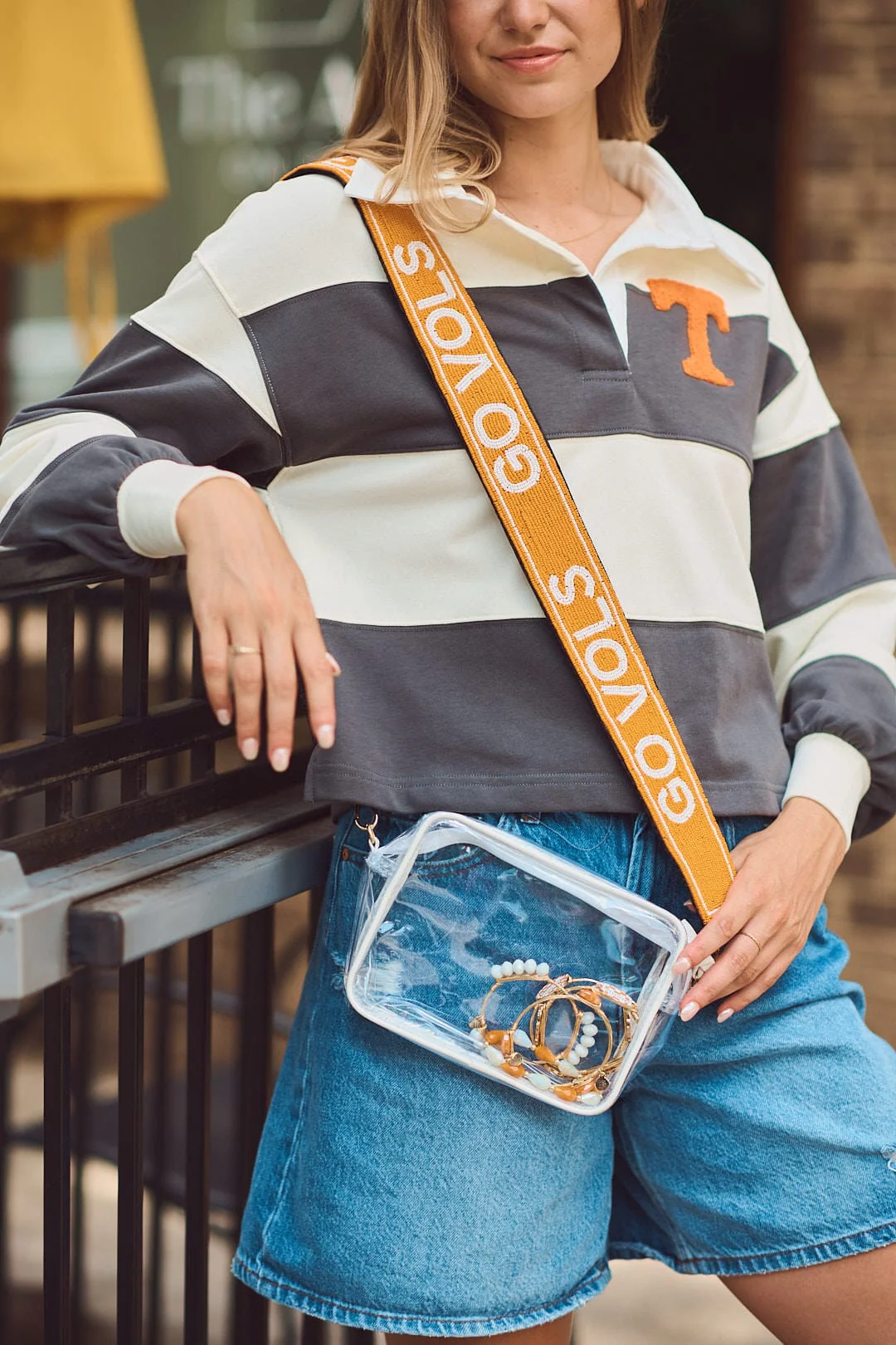 Tennessee Vols "Go Vols" Beaded Purse Strap in Orange and White by Desden - Image 3